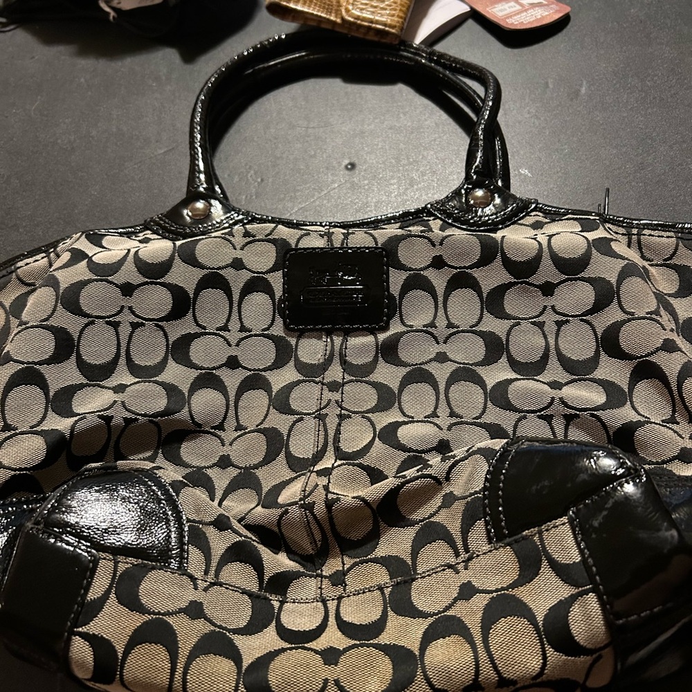 Coach Signature Black and Tan Shoulder Bag